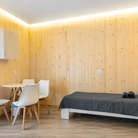 Dacia-lux Modern Hotel